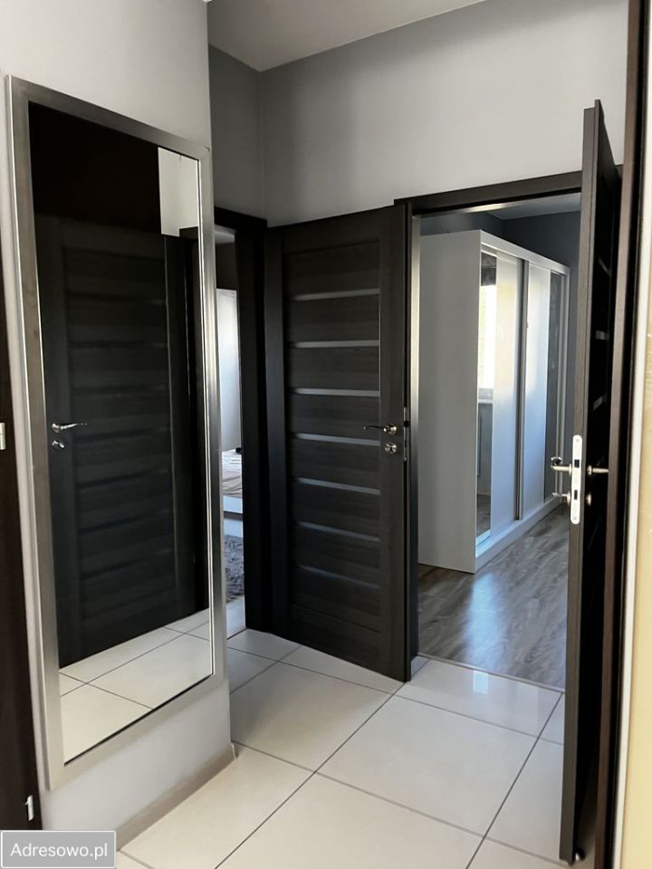 Mieszkanie 3-pokojowe Płock, ul. Melchiora Wańkowicza. Zdjęcie 2