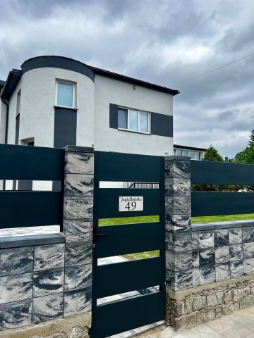 dom wolnostojący Białystok Skorupy, ul. Jagiellońska. Zdjęcie 1