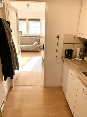 Mieszkanie 1-pokojowe Warszawa Śródmieście, ul. Chmielna. Zdjęcie 15