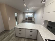 Mieszkanie 2-pokojowe Jelenia Góra, ul. os. Rakownica. Zdjęcie 2