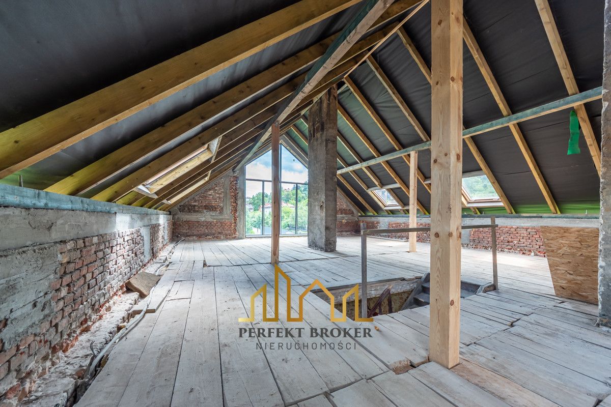 dom wolnostojący, 5 pokoi Sanok Śródmieście, ul. Szopena. Zdjęcie 8