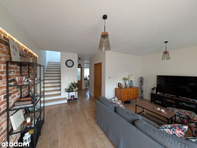 dom szeregowy, 4 pokoje Czernica, ul. Wrocławska. Zdjęcie 4