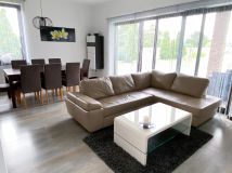 dom wolnostojący, 5 pokoi Helenów Drugi. Zdjęcie 3