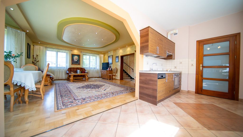 dom wolnostojący, 6 pokoi Zemborzyce Dolne. Zdjęcie 8