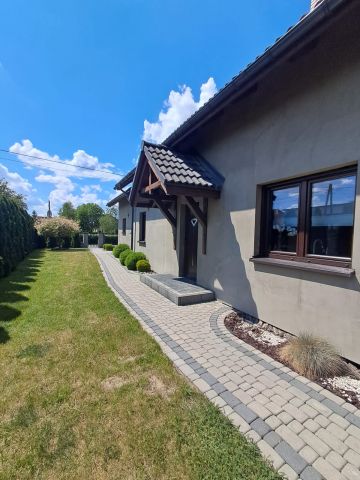 dom wolnostojący, 5 pokoi Kościelna Wieś. Zdjęcie 1