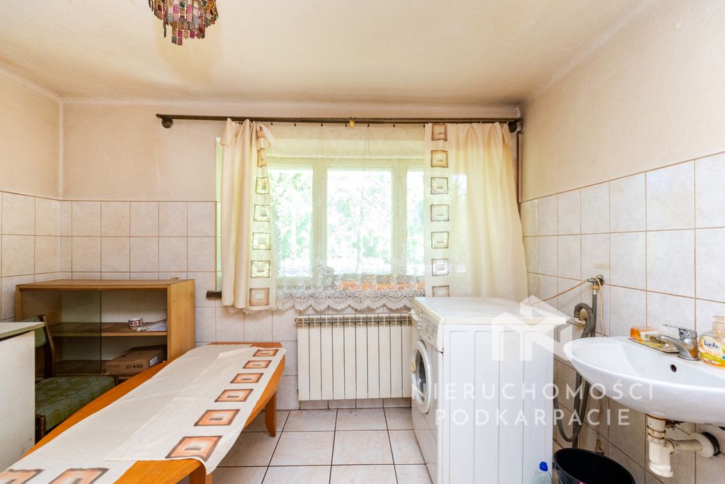 dom wolnostojący, 4 pokoje Błażowa Górna. Zdjęcie 17