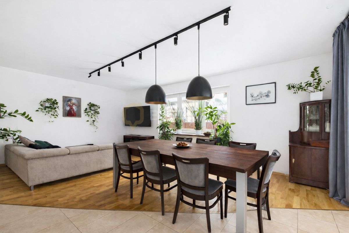 bliźniak, 4 pokoje Łomianki Dolne, al. Fryderyka Chopina. Zdjęcie 6