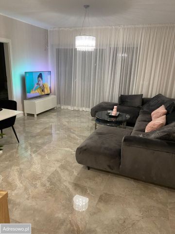 Mieszkanie 4-pokojowe Konin Międzylesie. Zdjęcie 1