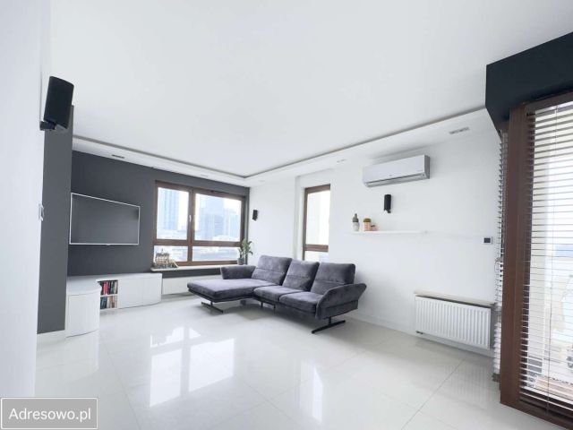 Mieszkanie 3-pokojowe Warszawa Wola, ul. Giełdowa. Zdjęcie 1