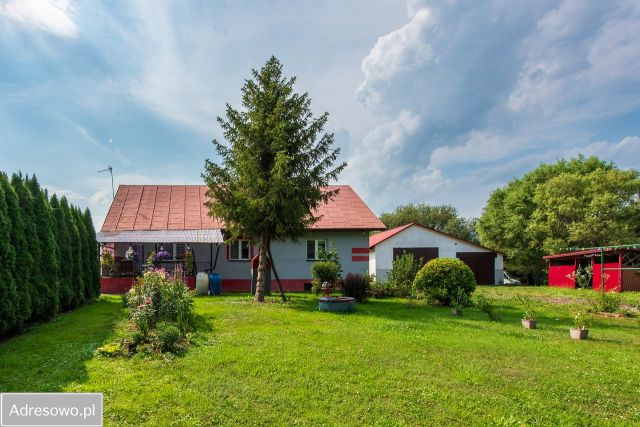 dom wolnostojący, 3 pokoje Osiek Jasielski. Zdjęcie 1