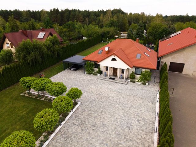 dom wolnostojący, 5 pokoi Wąwał, ul. Długa. Zdjęcie 2