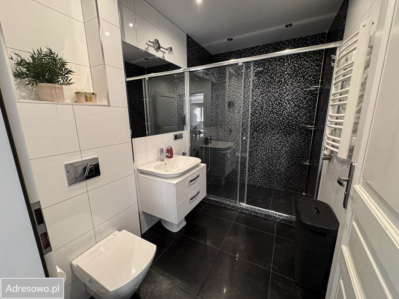 dom wolnostojący, 6 pokoi Wola Batorska. Zdjęcie 7