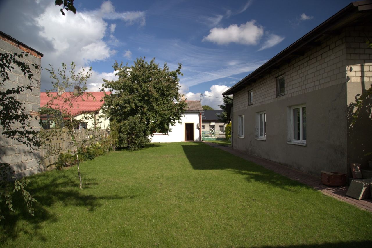 dom wolnostojący, 5 pokoi Dobra, ul. 1 Maja. Zdjęcie 4