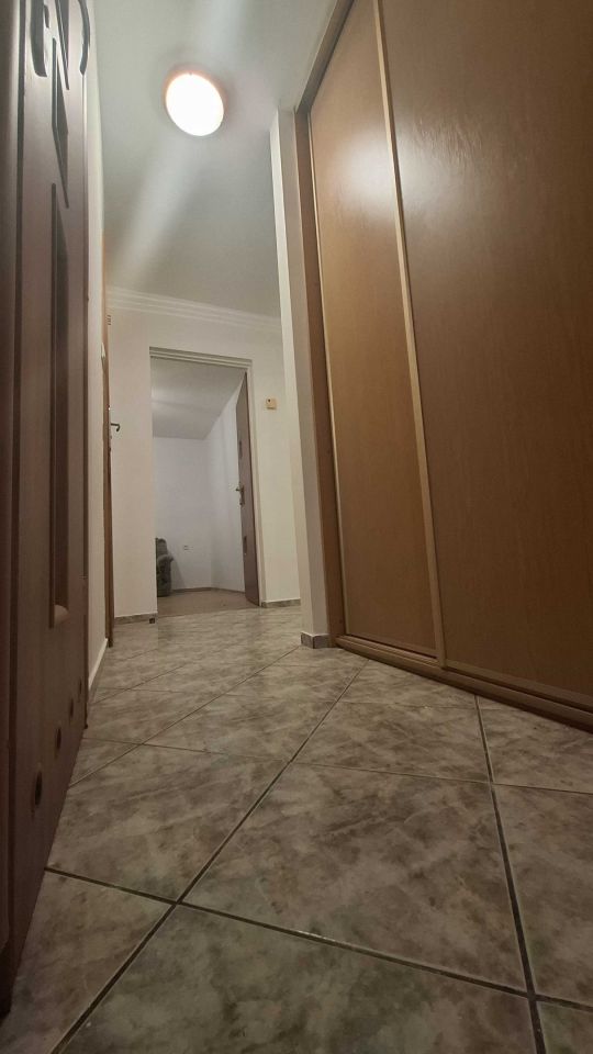 Mieszkanie 3-pokojowe Ostrów. Zdjęcie 6