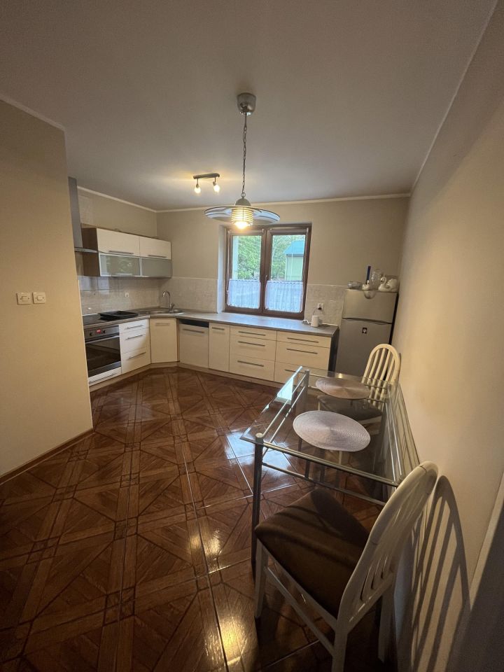 dom wolnostojący, 6 pokoi Gubin, ul. Cmentarna. Zdjęcie 2