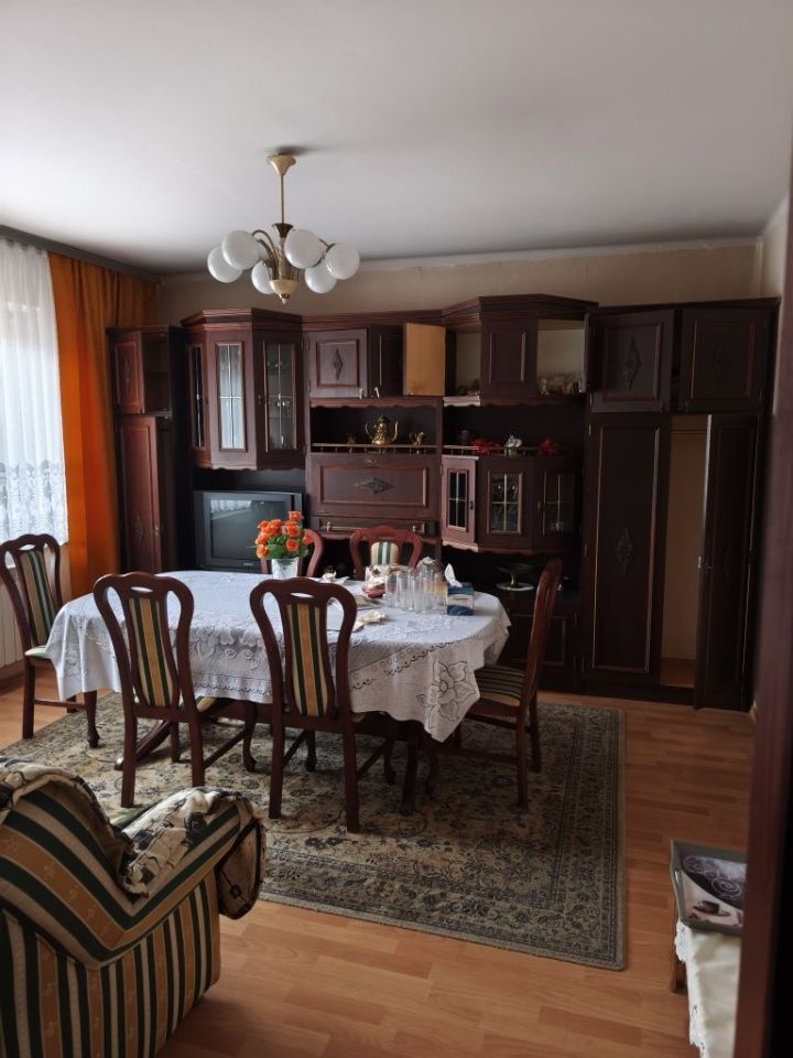 dom wolnostojący, 5 pokoi Ogrodzieniec. Zdjęcie 4