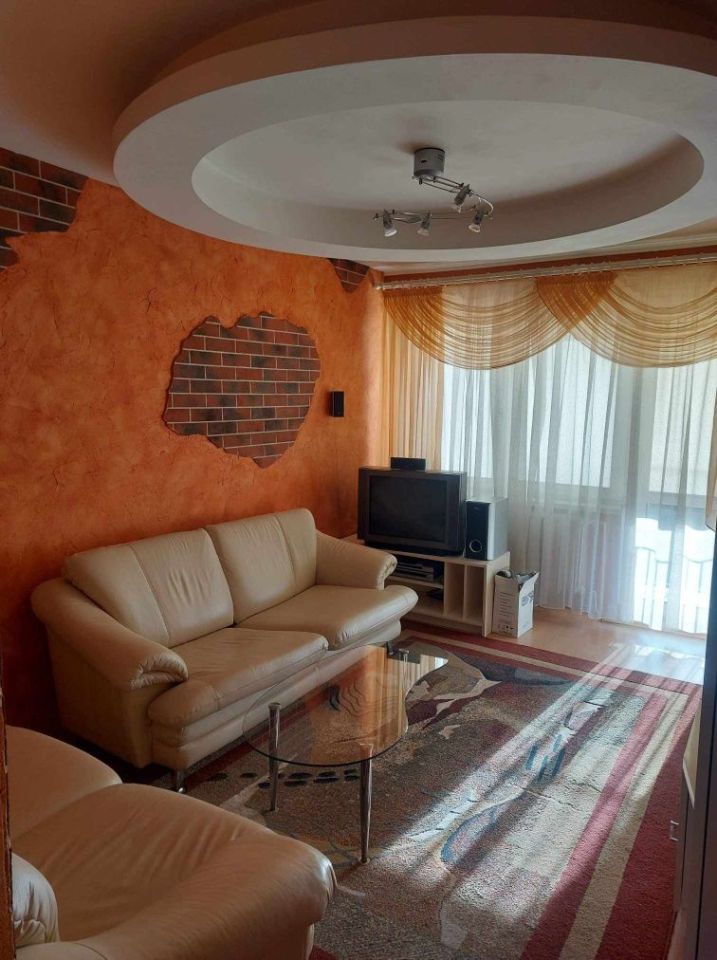 Mieszkanie 3-pokojowe Bełchatów, os. Wolność. Zdjęcie 1