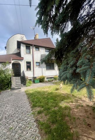 dom wolnostojący, 4 pokoje Wasilków Święta Woda, ul. Sosnowa. Zdjęcie 1