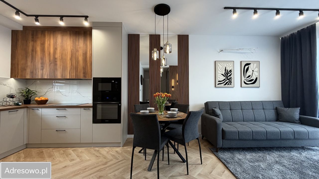 dom wolnostojący, 5 pokoi Rakowiska, ul. Wspólna. Zdjęcie 1