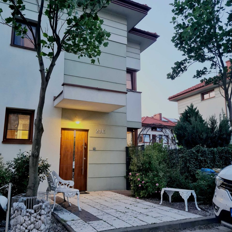 dom wolnostojący Warszawa, ul. Liliowa