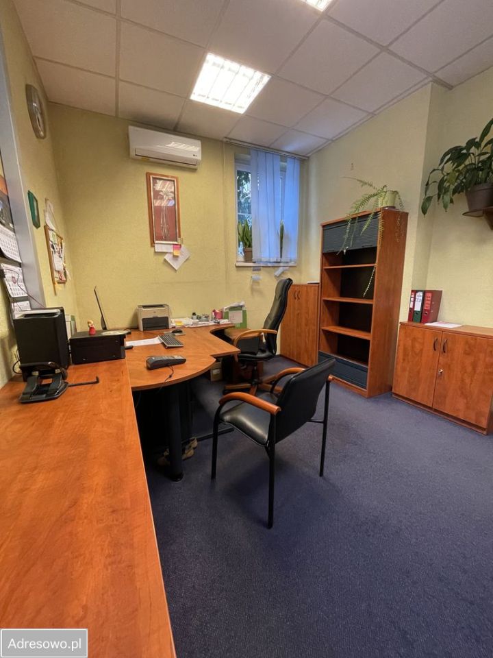 Lokal Brzeg Dolny, rynek Rynek. Zdjęcie 3