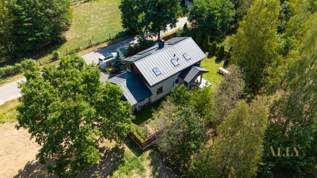 dom wolnostojący, 6 pokoi Augustówek. Zdjęcie 1