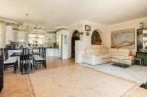 dom wolnostojący, 8 pokoi Przyjaźń, ul. Nowowiejska. Zdjęcie 4