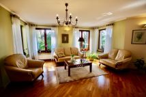 dom wolnostojący, 5 pokoi Toruń Podgórz, ul. Kręta. Zdjęcie 1