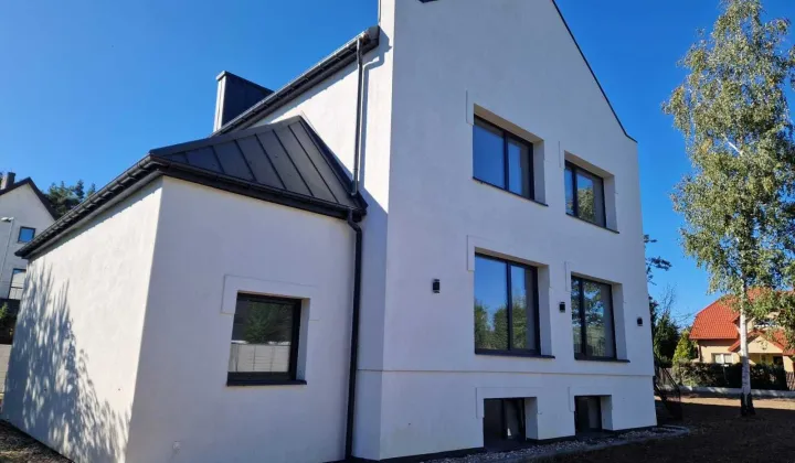 dom wolnostojący Stanisławów Pierwszy