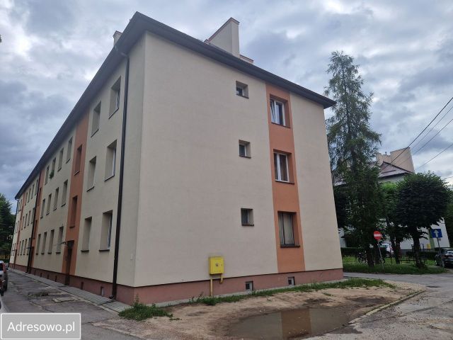 Mieszkanie 3-pokojowe Ostrowiec Świętokrzyski, ul. Henryka Sienkiewicza. Zdjęcie 1