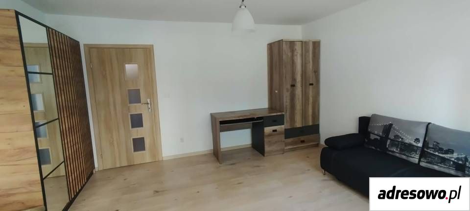 Mieszkanie 2-pokojowe Kraków Mistrzejowice, Osiedle oświecenia. Zdjęcie 4