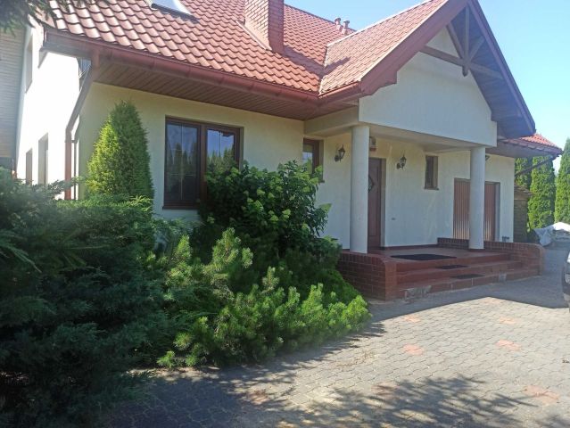 dom wolnostojący Dobrzyniewo Duże. Zdjęcie 1