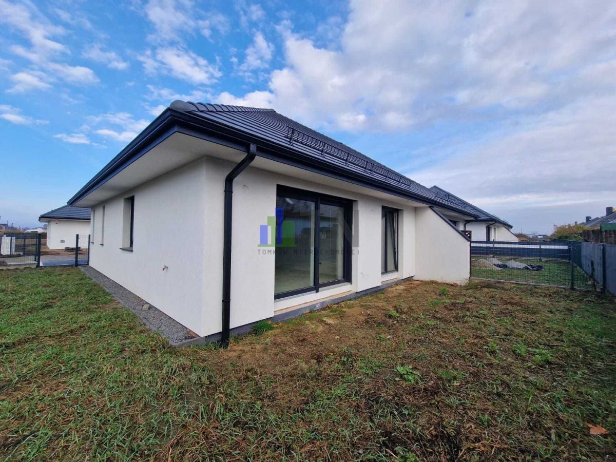 bliźniak, 3 pokoje Czernica. Zdjęcie 3