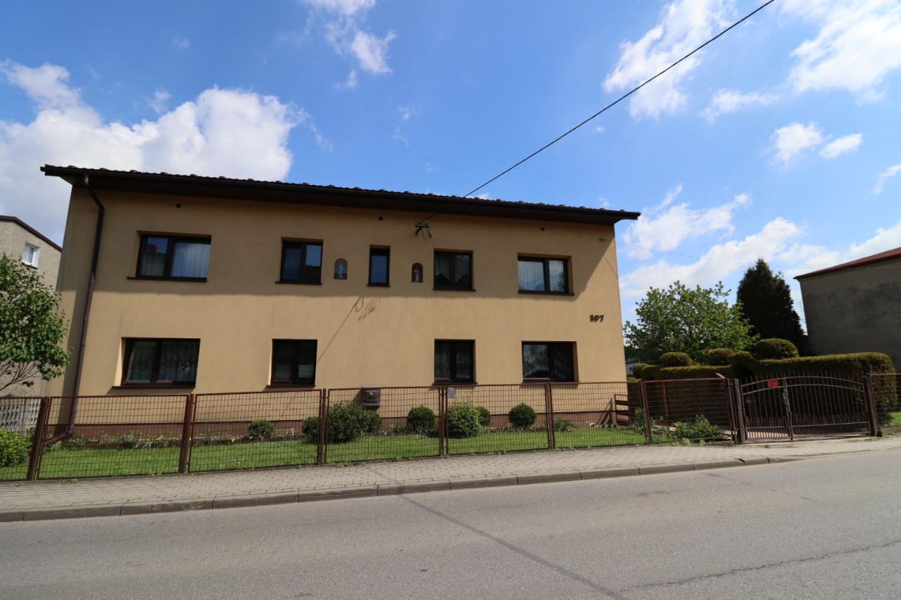 budynek wielorodzinny Mysłowice Dziećkowice, ul. Długa. Zdjęcie 1