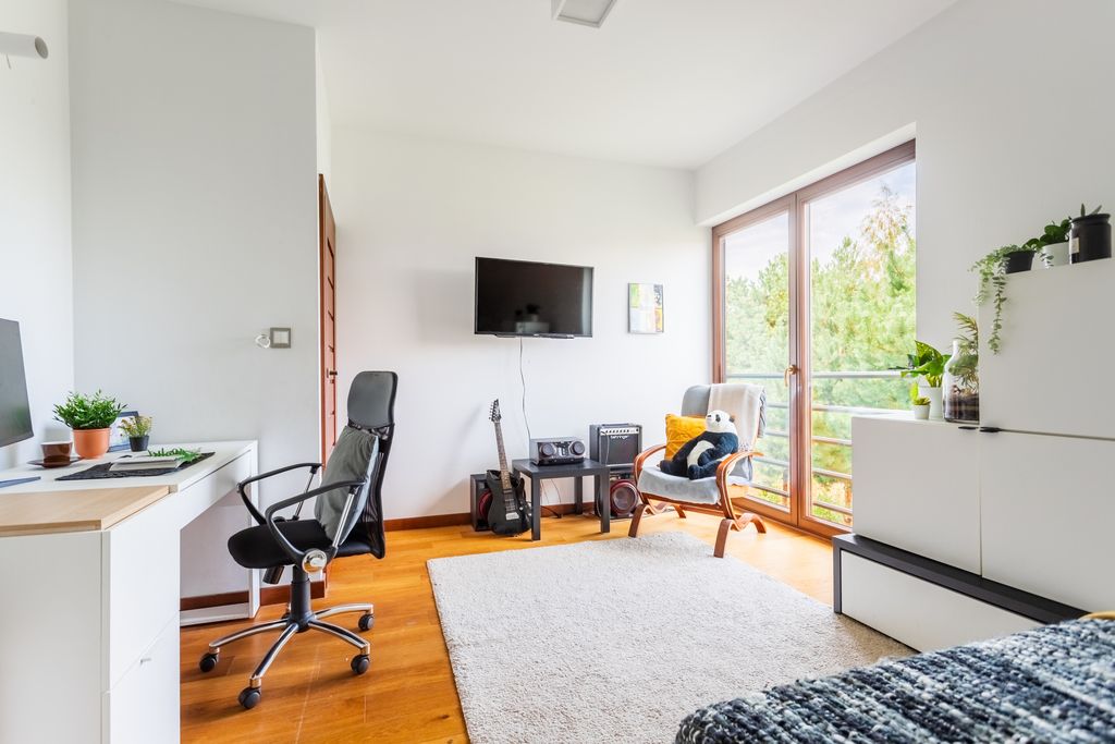 dom wolnostojący, 6 pokoi Michałów-Reginów, ul. Warszawska. Zdjęcie 28