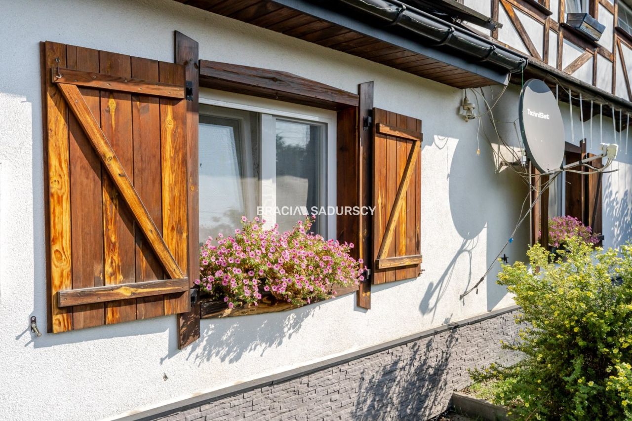 dom wolnostojący, 5 pokoi Kraków, ul. Lubocka. Zdjęcie 19