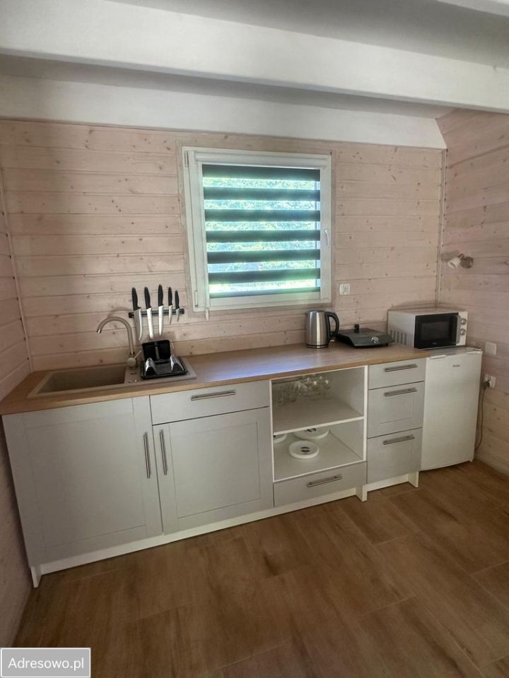 dom wolnostojący, 3 pokoje Pokrzywna. Zdjęcie 11