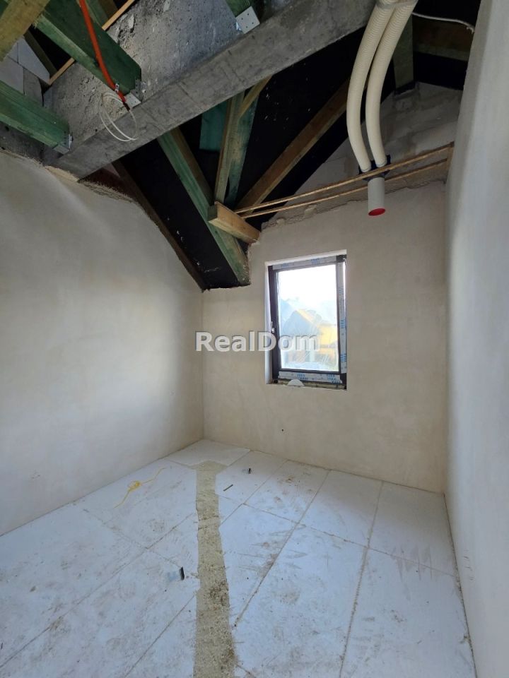 dom szeregowy, 4 pokoje Chrosna. Zdjęcie 5