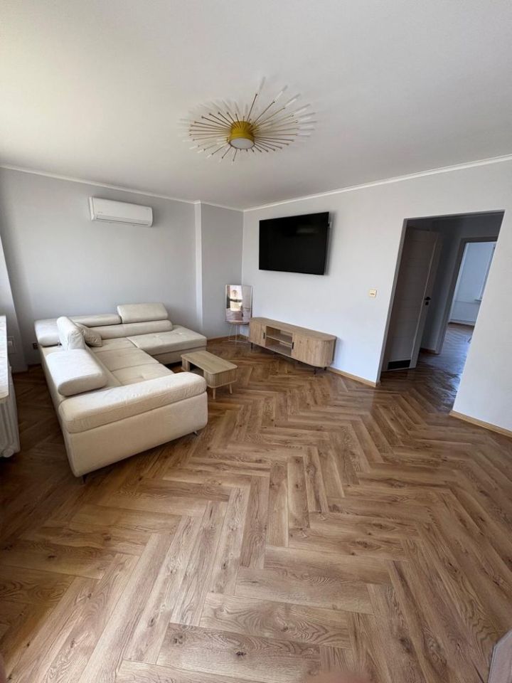 Mieszkanie 2-pokojowe Racibórz Centrum, ul. Rynek. Zdjęcie 1