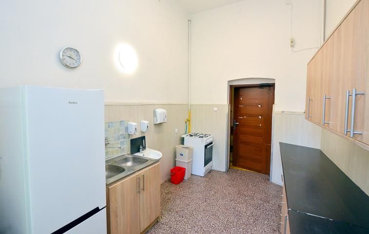 Lokal Chorzów Stary Chorzów, pl. Piastowski. Zdjęcie 8