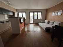 Mieszkanie 3-pokojowe Pruszków Centrum, ul. Bolesława Prusa. Zdjęcie 1