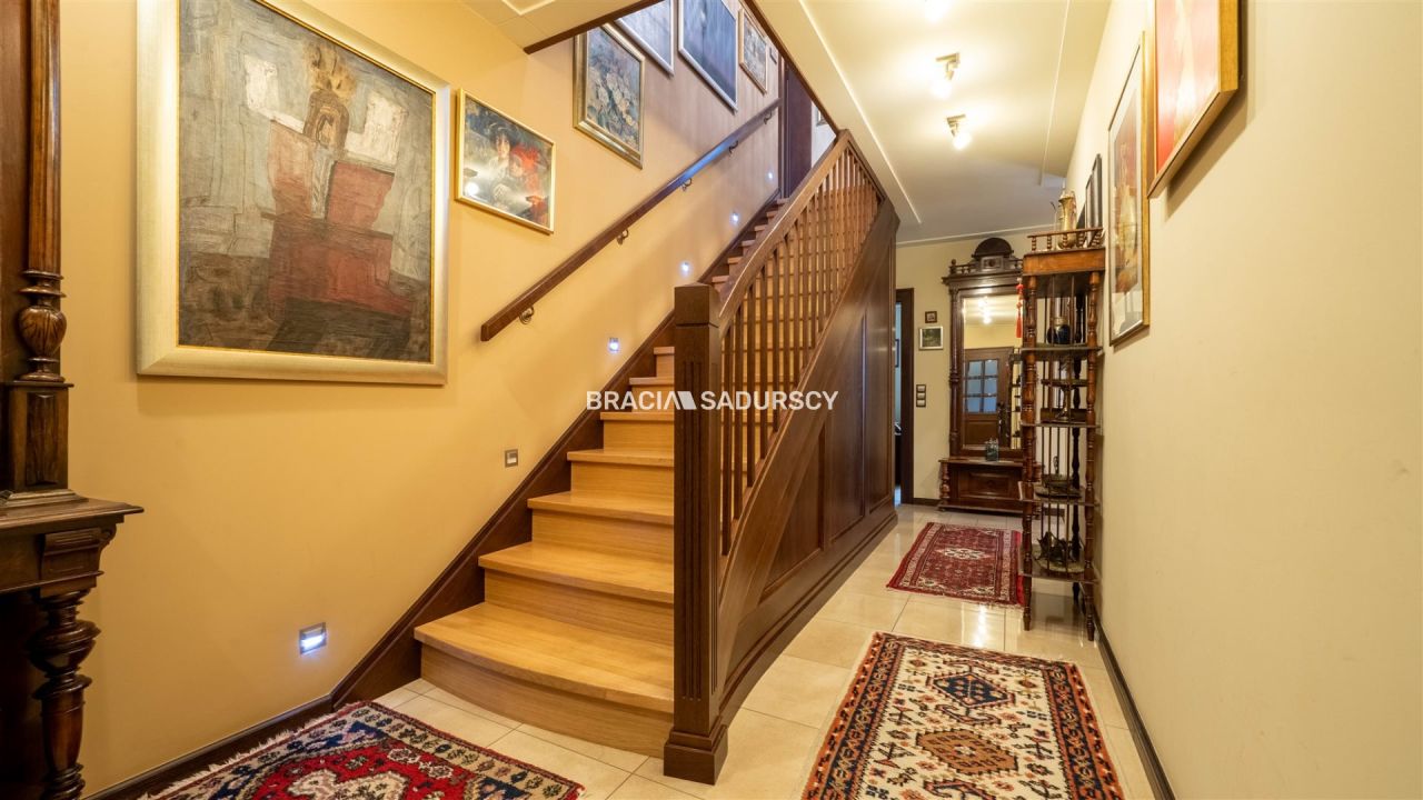 dom wolnostojący, 6 pokoi Bibice, ul. Kwiaty Polne. Zdjęcie 17