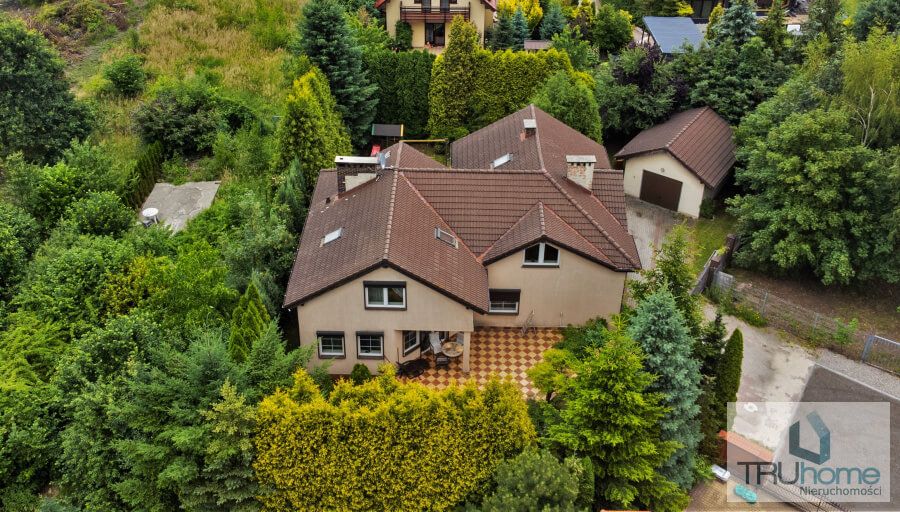 dom wolnostojący, 7 pokoi Katowice Ochojec