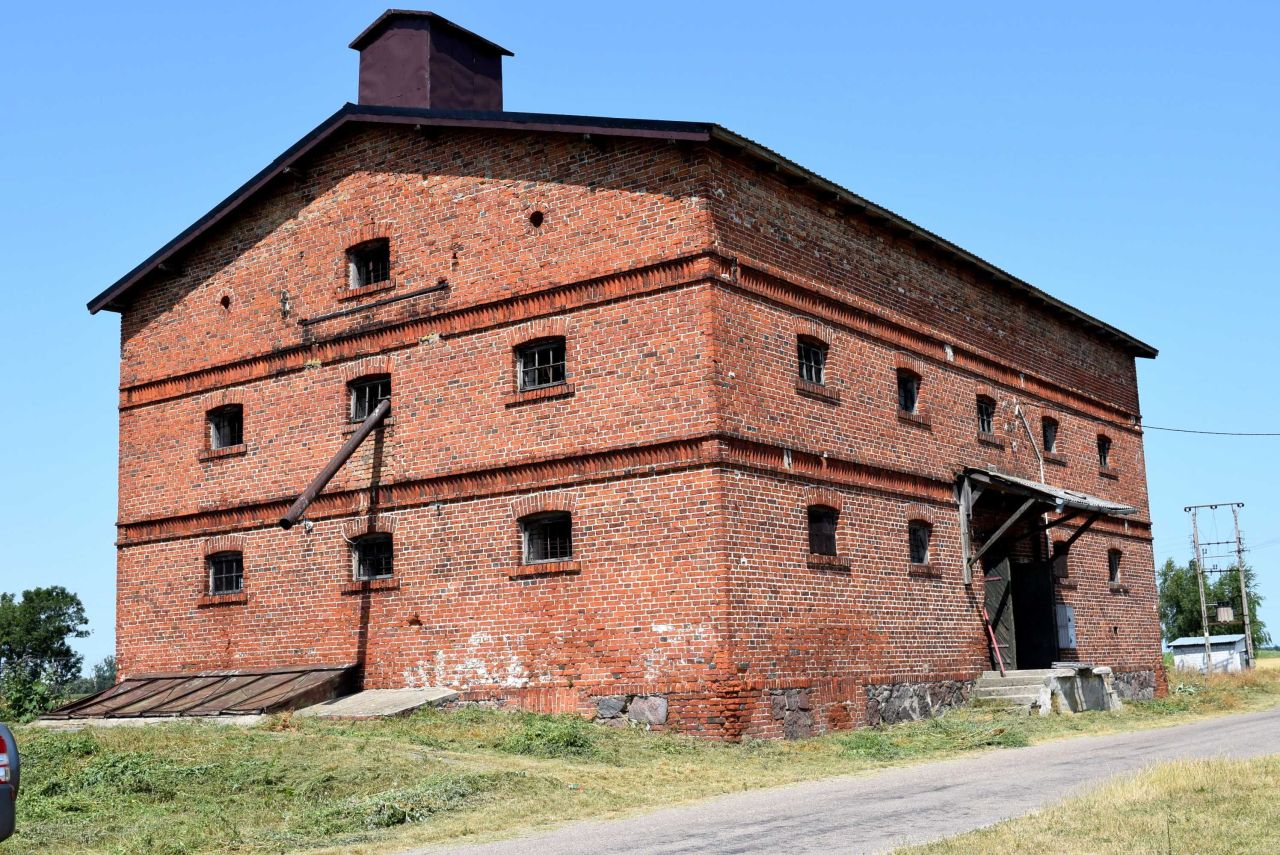 Hala/magazyn Wronowo. Zdjęcie 4