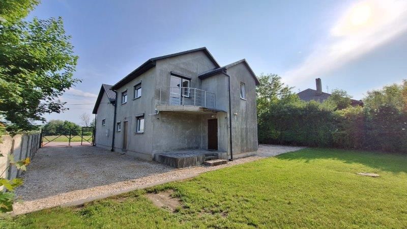 dom wolnostojący Wodzisław, ul. Pińczowska. Zdjęcie 2