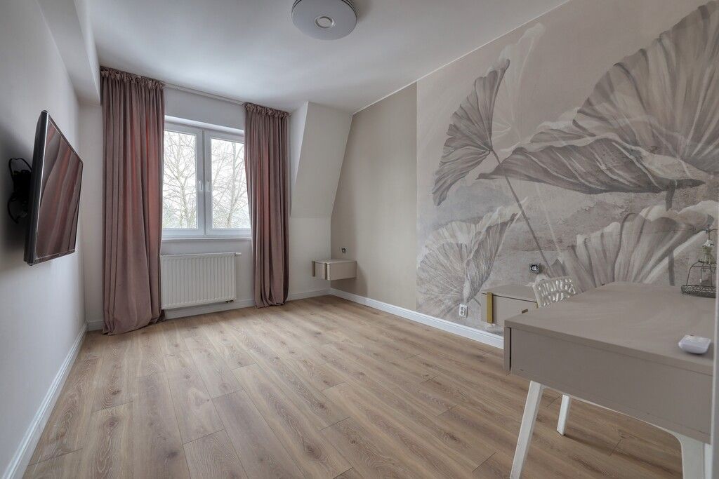 Mieszkanie 4-pokojowe Otwock, ul. Władysława Stanisława Reymonta. Zdjęcie 9