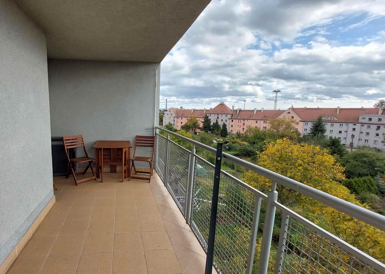 Mieszkanie 3-pokojowe Oleśnica Centrum, ul. Ignacego Paderewskiego. Zdjęcie 4