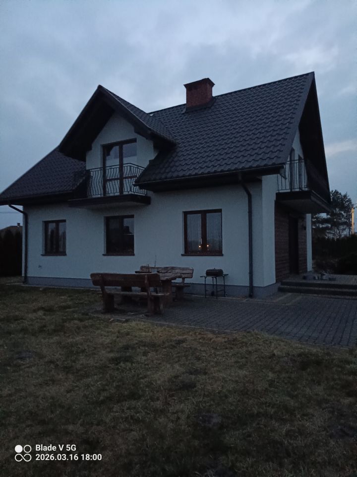 dom wolnostojący, 4 pokoje Karczówka. Zdjęcie 3