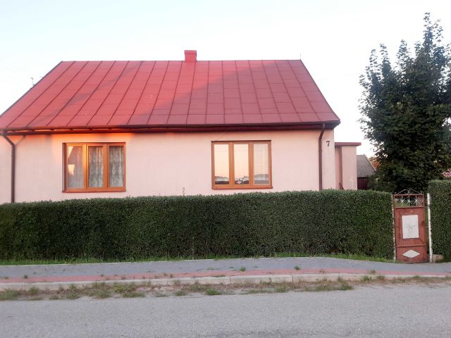 dom wolnostojący, 3 pokoje Borszowice. Zdjęcie 1