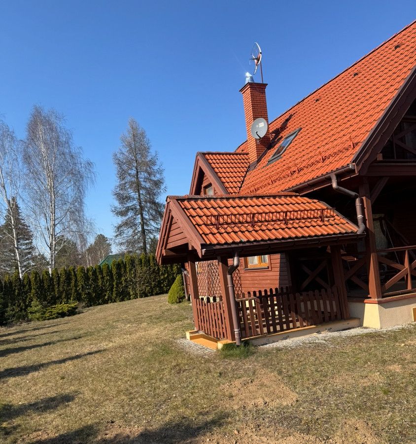 dom wolnostojący, 4 pokoje Winiec. Zdjęcie 3